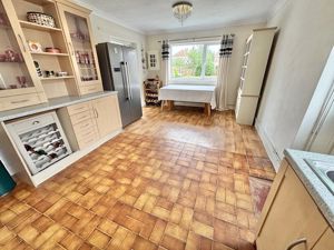 Kitchen/diner- click for photo gallery